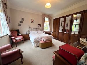 Photo 13- click for photo gallery